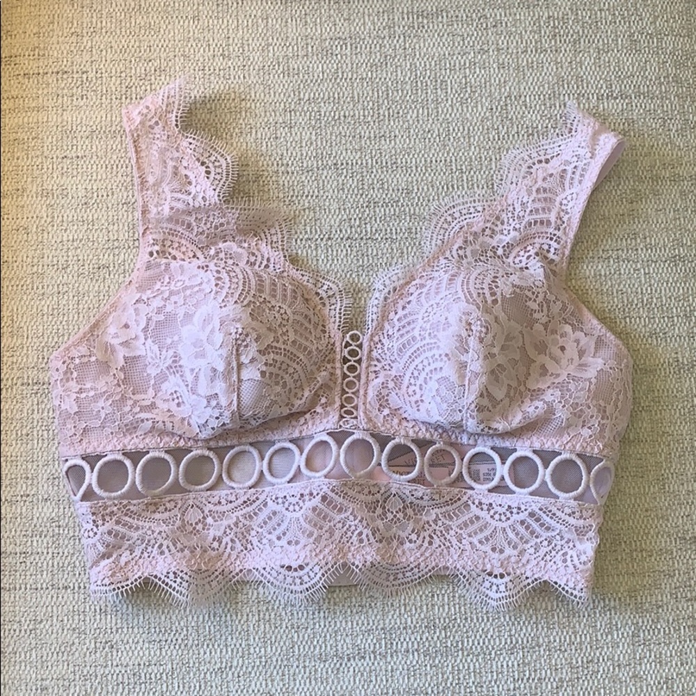 NWT — VS pink lace bralette & panty set